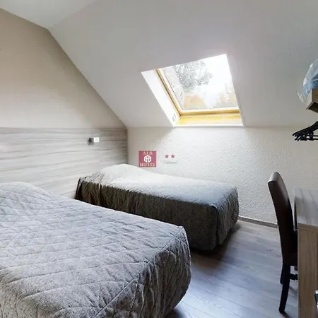 Hotell Logis Albhotel Grill Alby-sur-Cheran