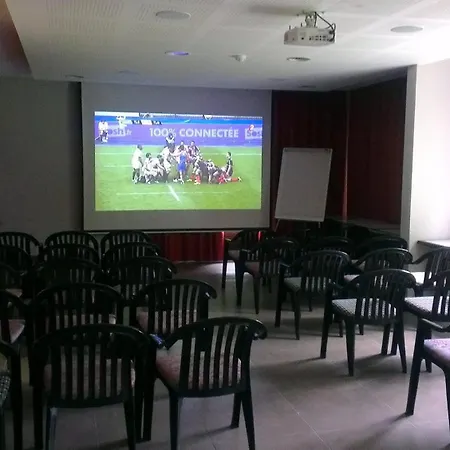 Logis Albhotel Grill Hotell Alby-sur-Cheran