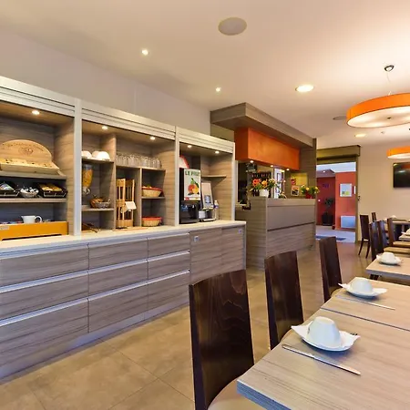 Hotell Logis Albhotel Grill 2*
