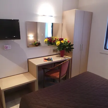 Logis Albhotel Grill 2* Alby-sur-Chéran
