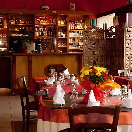 Hotel Logis Albhotel Grill Alby-sur-Cheran